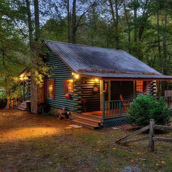 Tiny House #cabin #loghouse #tinyhouse #decorhomeideas