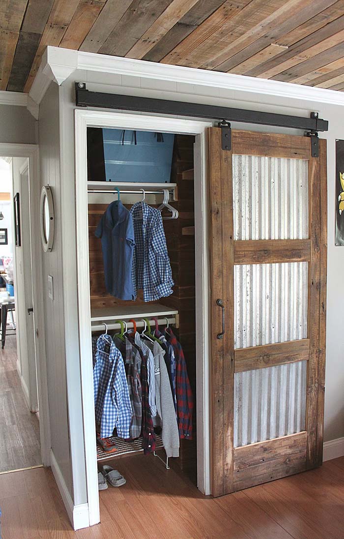 Easy Closet Barn Door DIY Project