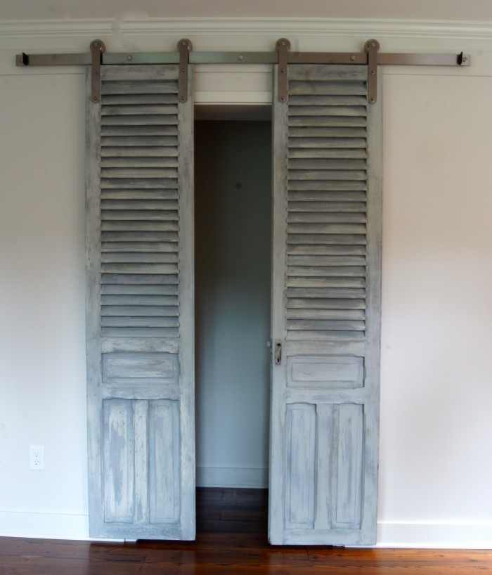 Old Shutters Closet Door #rustic #closetdoor #closet #door #decorhomeideas