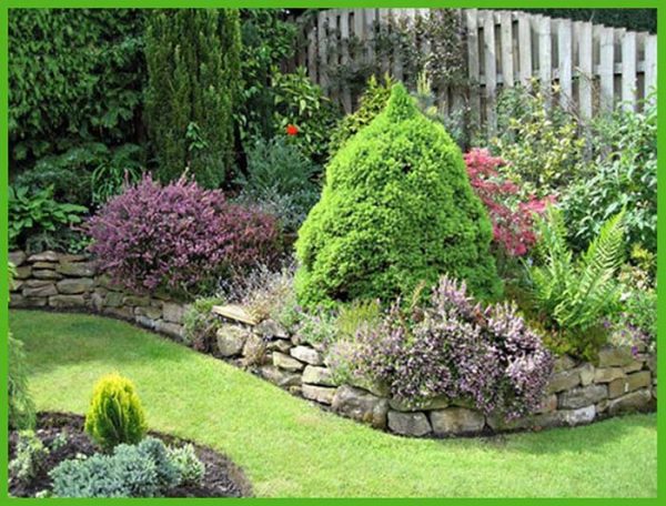 Stone Garden Border #garden #gardenbed #edging #decorhomeideas