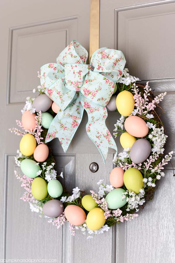 Floral Easter Egg Wreath #easter #decoration #spring #diy #decorhomeideas