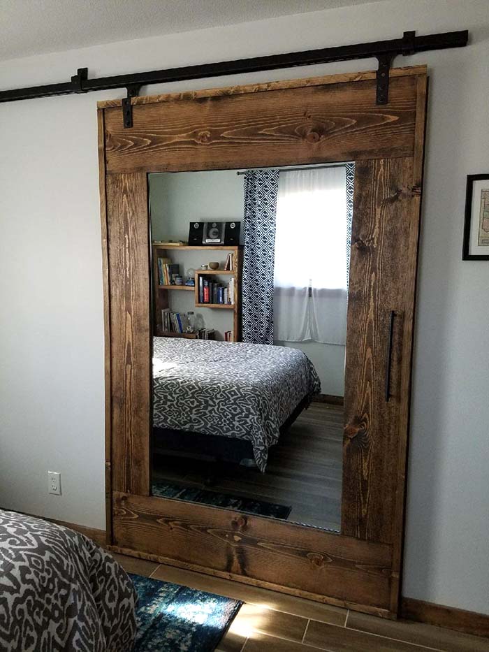 Mirror Sliding Barn Closet Door #closet #mirror #door #decorhomeideas