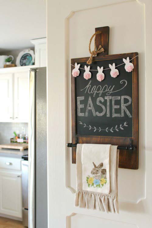 Pom-Pom Easter Mini Bunnies #easter #crafts #diy #decorhomeideas