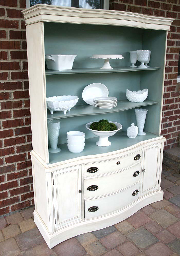 Pantry Cabinet Makeover #furniture #makeover #decorhomeideas