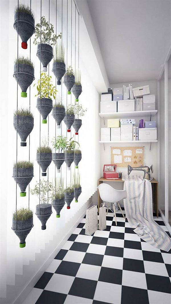 DIY Vertical Planter From Recycled Plastic Bottles #repurpose #reuse #kitchen #utensil #decorhomeideas