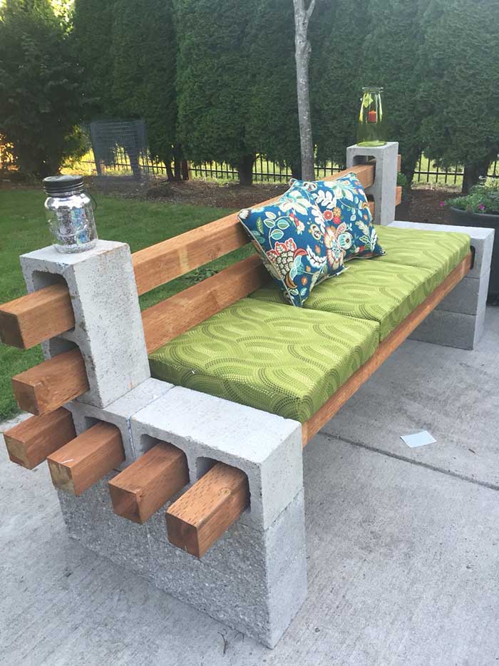 Cinder Block Patio Furniture #cinderblock #garden #decorhomeideas