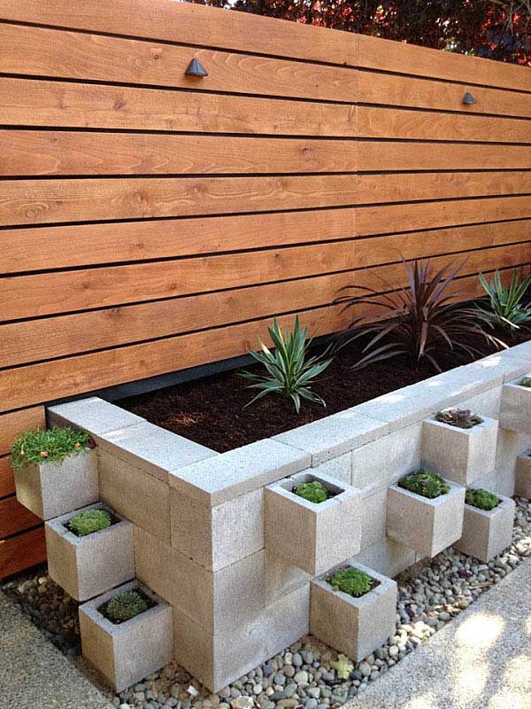 paturi de flori din blocuri de ciment # cinderblock # garden # decorhomeideas