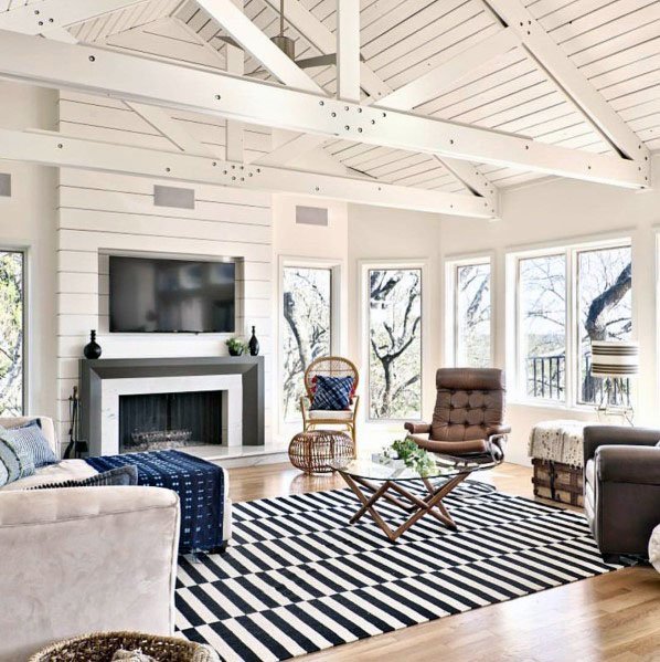 White Wood Beams Vaulted Ceiling Living Room #ceiling #livingroom #vaulted #decorhomeideas