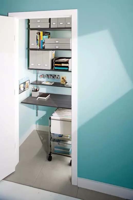 Container Storage Closet #closet #homedecor #decorhomeideas