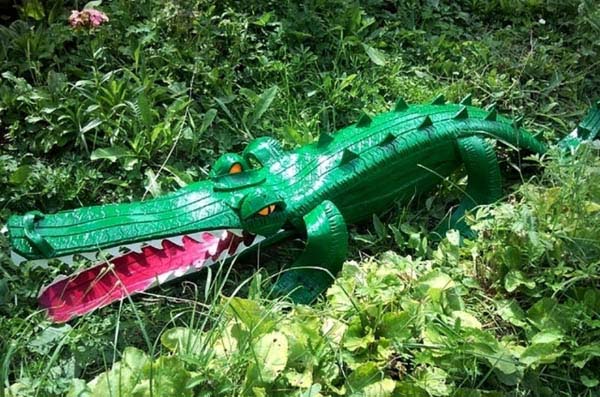 Crocodile From Old Tire Garden Decor #garden #oldtires #decorhomeideas