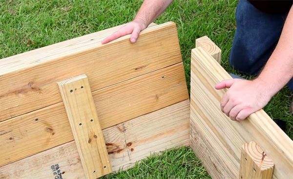 Raised Garden Bed With Bench Step 5