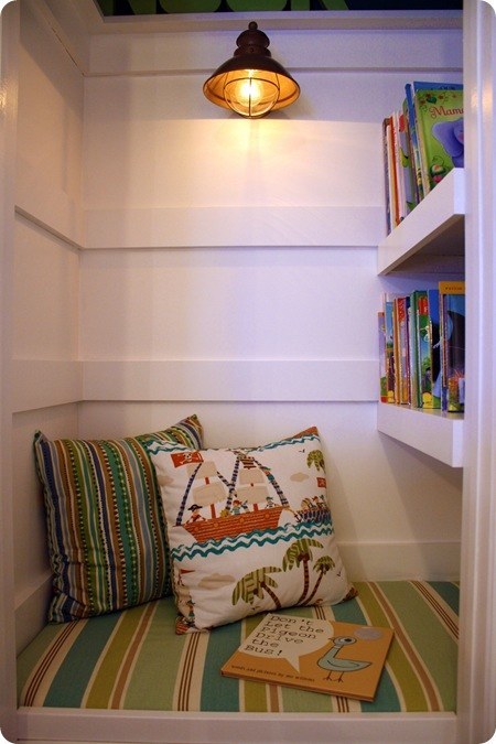 Reading Nook In The Closet #closet #homedecor #decorhomeideas