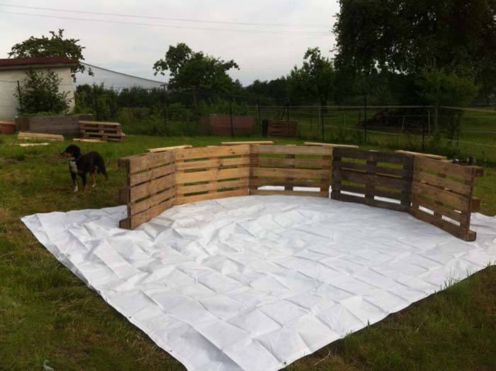 Swimming Pool Made Out Of Pallets Step 1