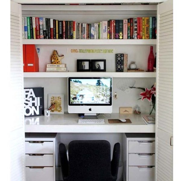 Closet With Teenager Desk For Studying #closet #homedecor #decorhomeideas