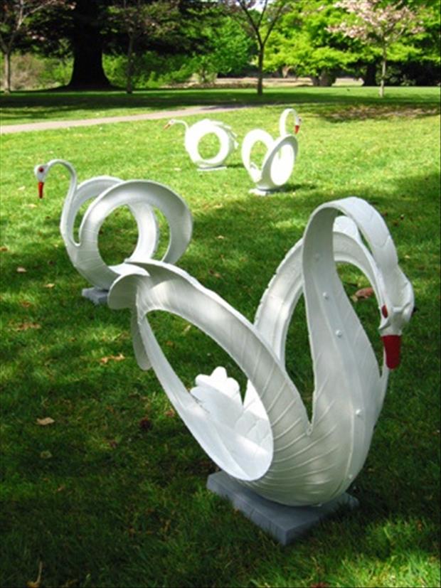 White Swans Old Tires Garden Decor #garden #oldtires #decorhomeideas