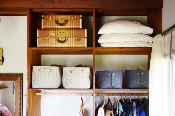 Store Suitcases In Your Closet #closet #organization #decorhomeideas
