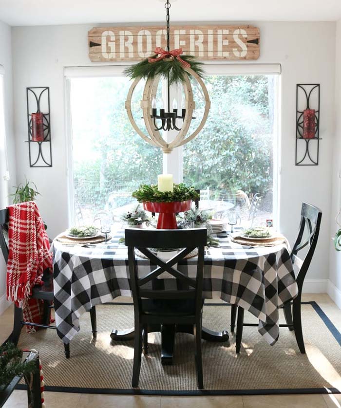 Buffalo Check Christmas Dining Room #Christmas #buffalocheck #diy #decorhomeideas