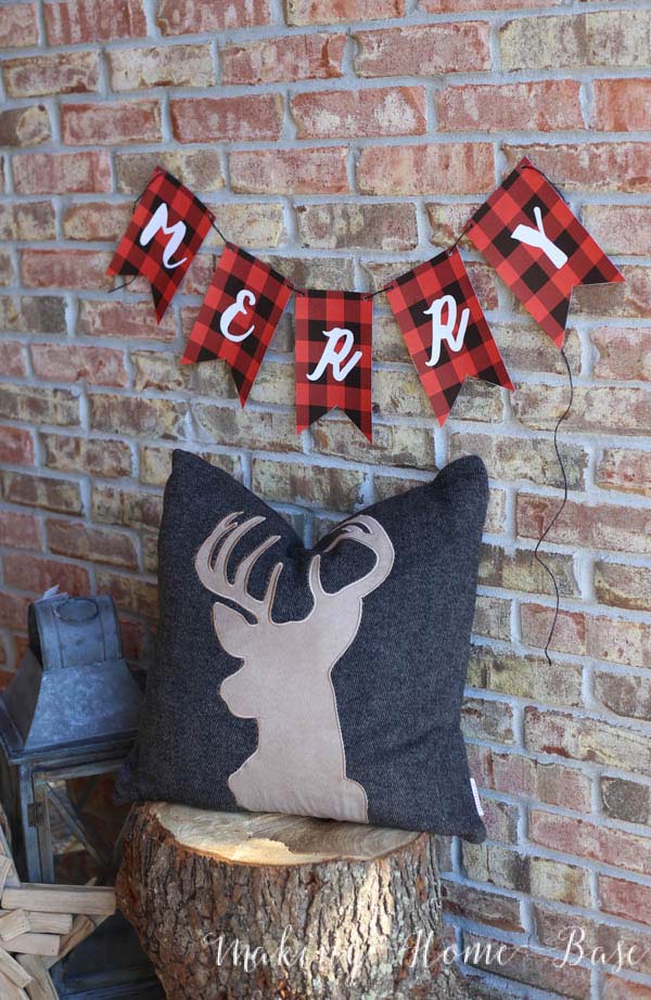 Christmas Plaid Merry Banner #Christmas #buffalocheck #diy #decorhomeideas