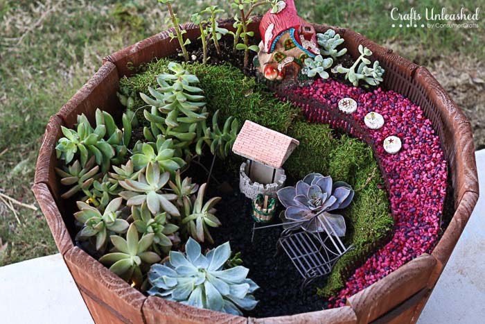 Fairy Succulent Garden #fairygarden #diy #decorhomeideas