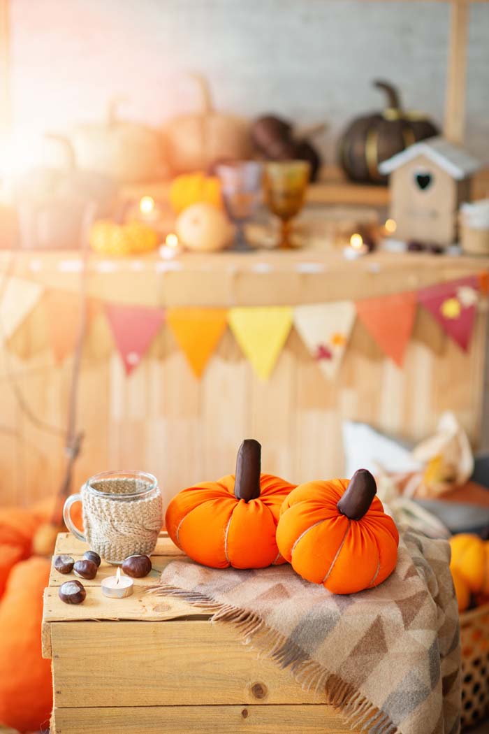 Fall Decor Fabric Pumpkins #fabric #pumpkin #falldecor #decorhomeideas