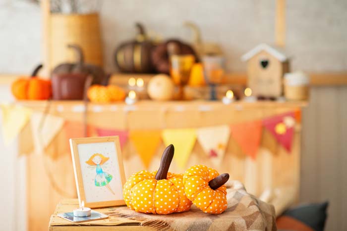 Fall Decor Fabric Pumpkins #fabric #pumpkin #falldecor #decorhomeideas