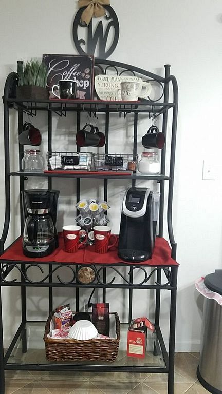 Metal Rack Coffee Station #coffeebar #coffeestation #decorhomeideas