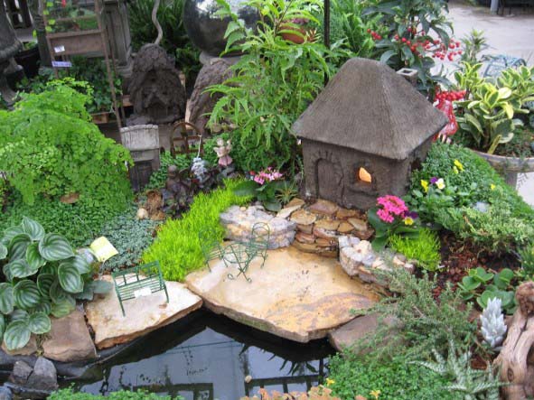 Mini Pond Fairy House Garden #fairygarden #diy #decorhomeideas