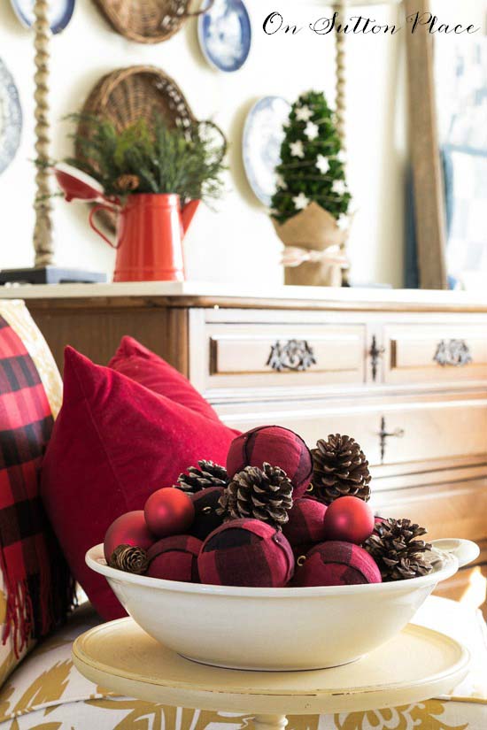 Red Buffalo Plaid Christmas Ornament #Christmas #buffalocheck #diy #decorhomeideas