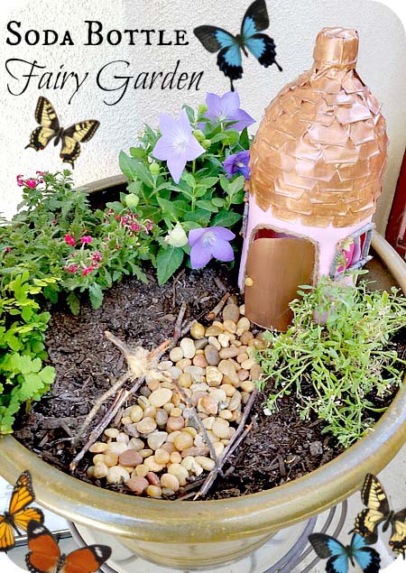 Soda Bottle Fairy Garden #fairygarden #diy #decorhomeideas