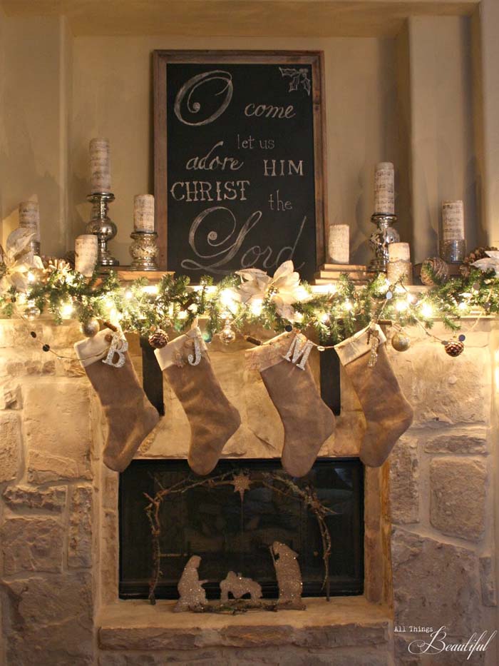 Rustic Mantle Christmas Decor #Christmas #rustic #diy #decorhomeideas 