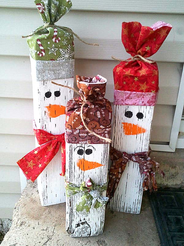 Wood Blocks Snowmen Christmas Decoration #Christmas #rustic #diy #decorhomeideas 