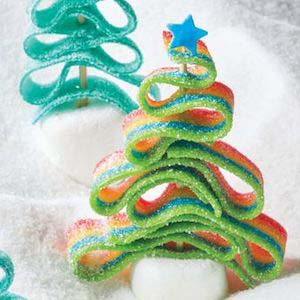 Candy Trees #Christmas #gingerbread #house #decorhomeideas