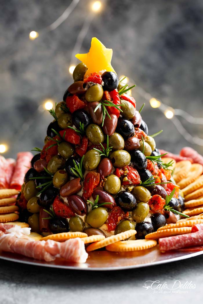 Cheeseball Christmas Tree