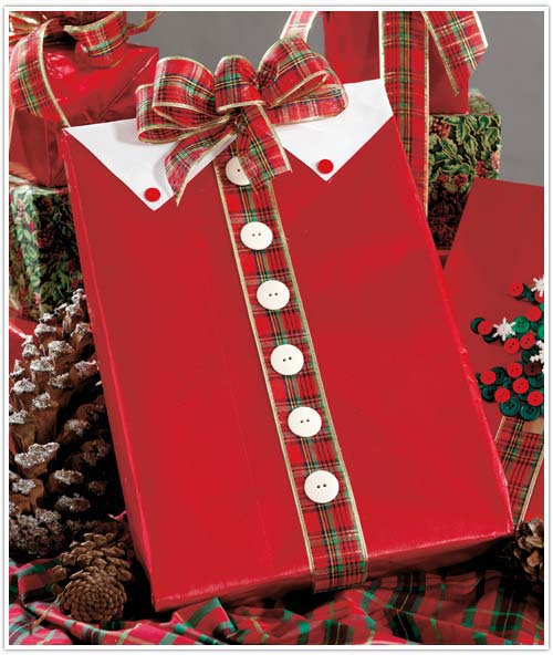 Christmas Shirt Gift Wrap #Christmas #diy #gift #wrapping #decorhomeideas