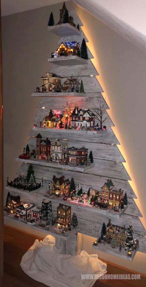 Christmas Village Tree #Christmas #rustic #diy #decorhomeideas 