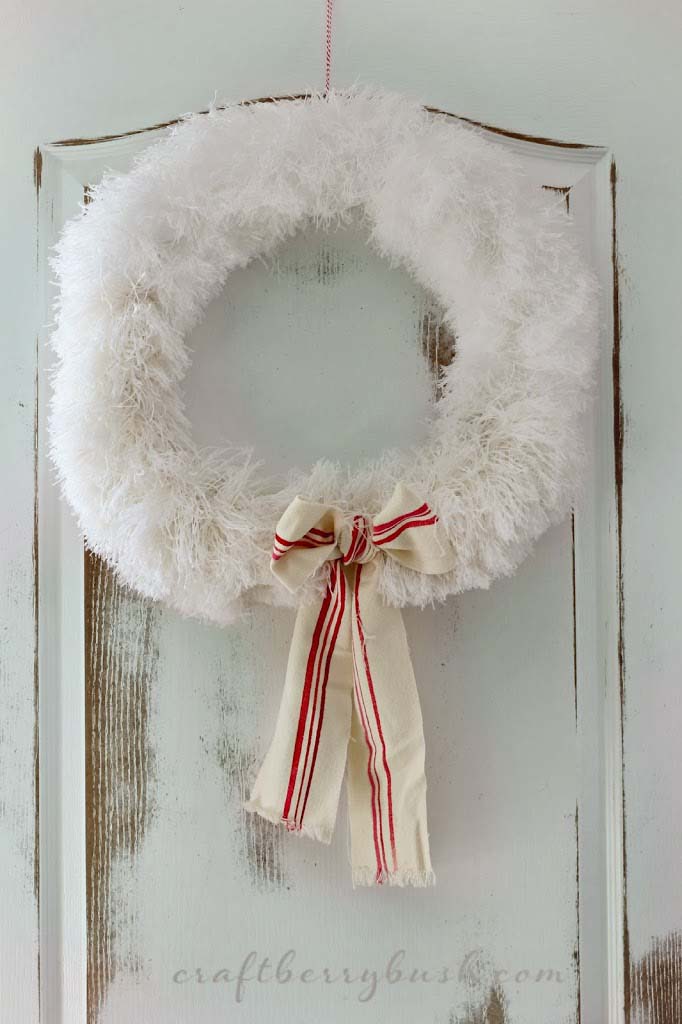 Christmas Wreath White #Christmas #diy #wreath #decorhomeideas