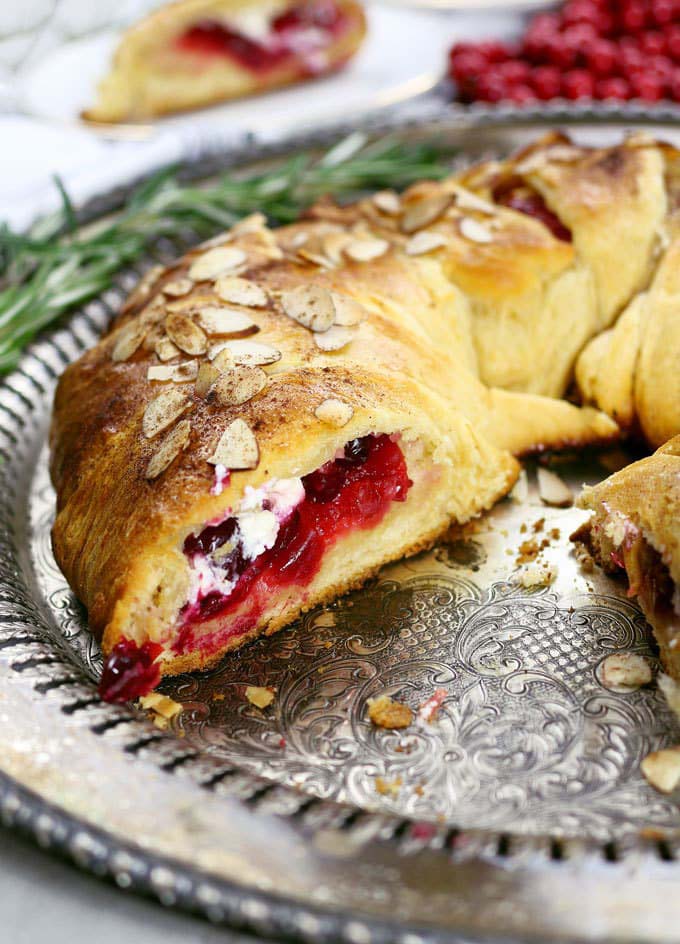 Cranberry Goat Cheese Crescent Ring