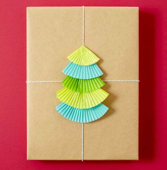 Cupcake Liner Christmas Tree #Christmas #diy #gift #wrapping #decorhomeideas