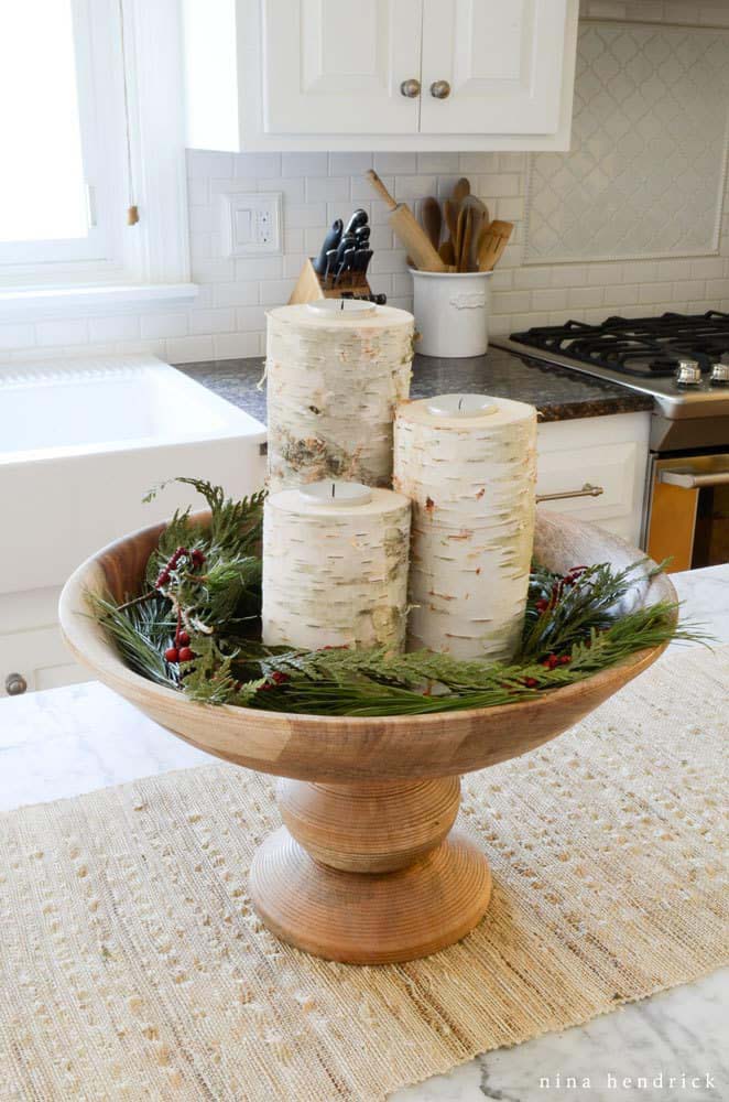 DIY Christmas Birch Candle Holders #Christmas #natural #decoration #decorhomeideas