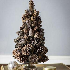 DIY Pinecone Tree #Christmas #natural #decoration #decorhomeideas