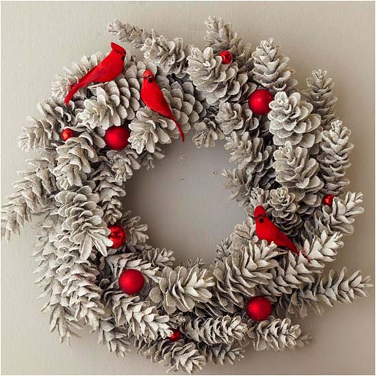Frosty Pinecone #Christmas #diy #wreath #decorhomeideas