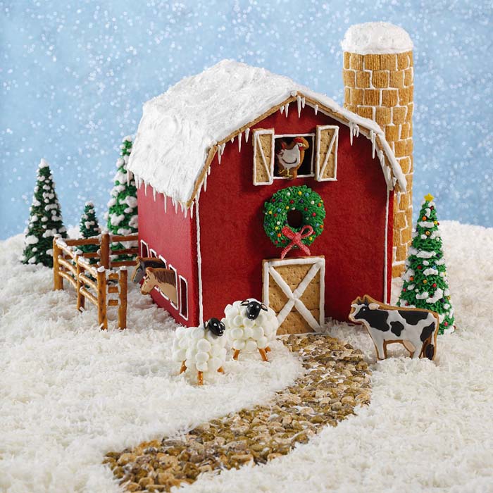 Gingerbread Barn #Christmas #gingerbread #house #decorhomeideas