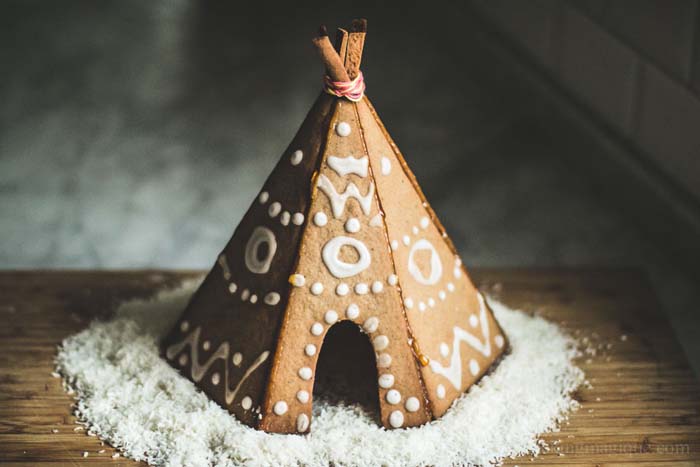 Gingerbread Tipi #Christmas #gingerbread #house #decorhomeideas