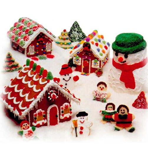 Gingerbread Village #Christmas #gingerbread #house #decorhomeideas