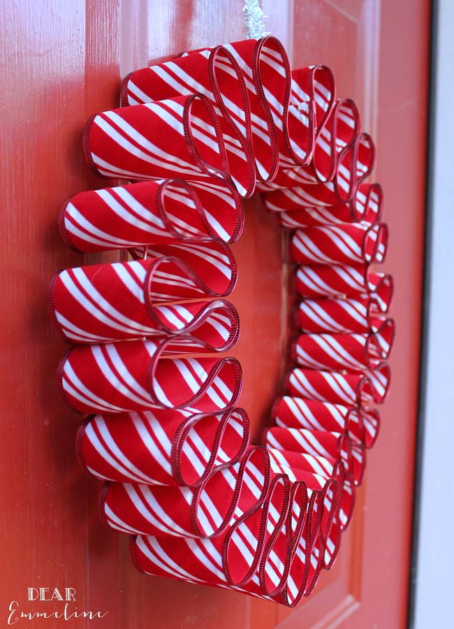 Ribbon Candy Wreath #Christmas #diy #wreath #decorhomeideas