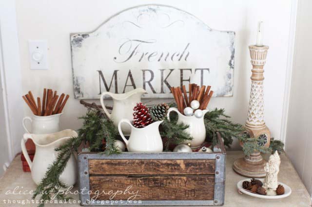 Rustic Christmas Vignette #Christmas #natural #decoration #decorhomeideas