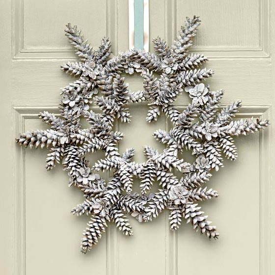 Snowy Pinecone Wreath #Christmas #diy #wreath #decorhomeideas