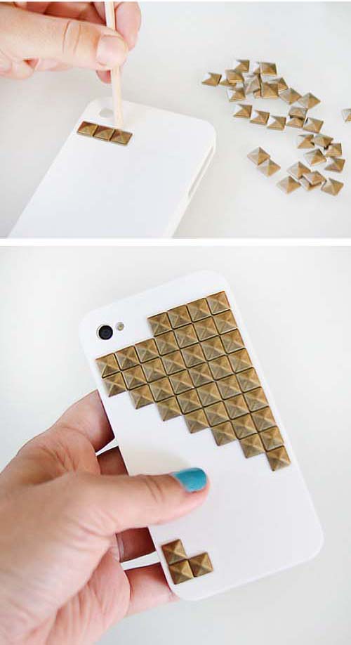 Studded iPhone Case #Christmas #diy #stocking #stuffer #decorhomeideas