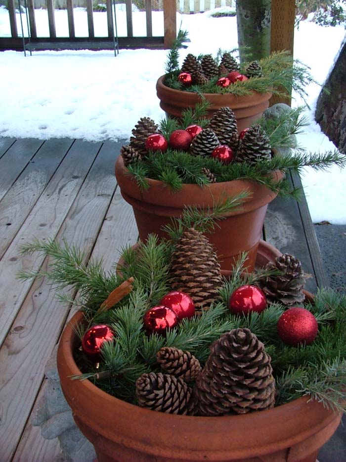 Terra Cotta Christmas Decoration #Christmas #natural #decoration #decorhomeideas