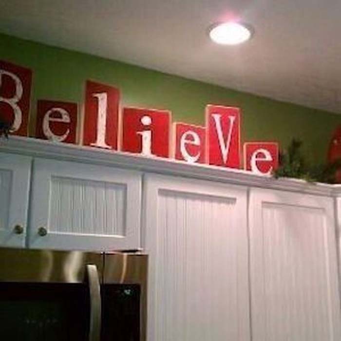 Believe Kitchen Cabinet Decoration #Christmas #kitchen #decoration #decorhomeideas